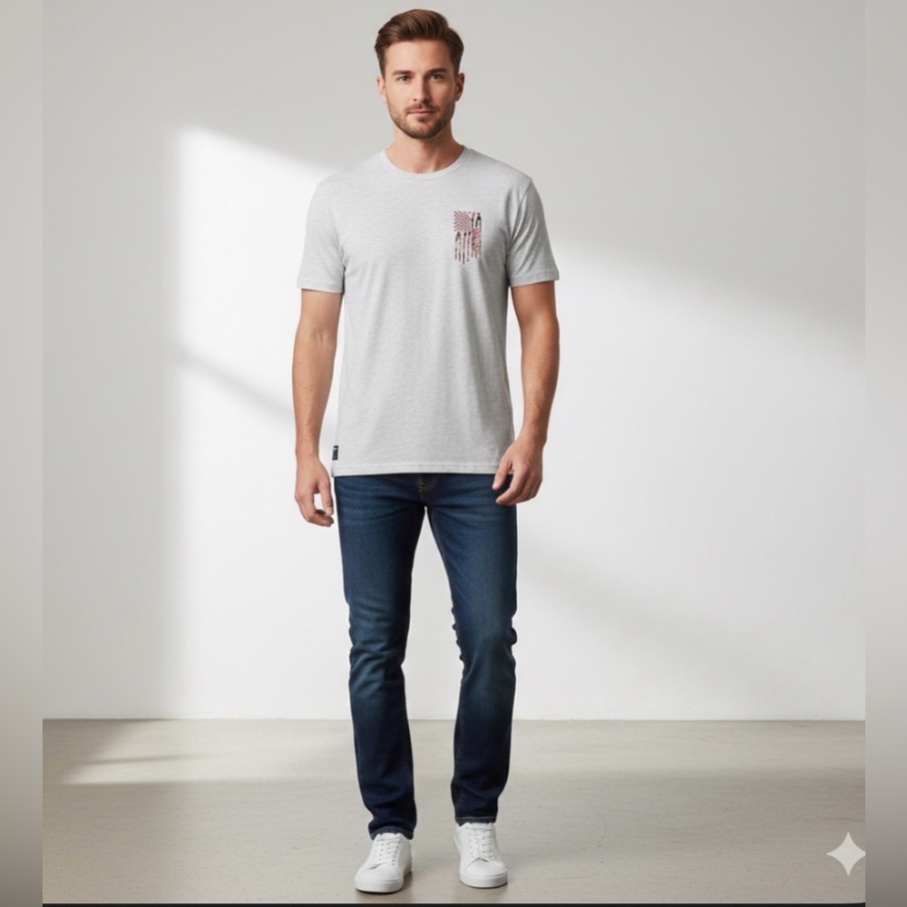 Howitzer Light Gray Graphic Tee with Pocket